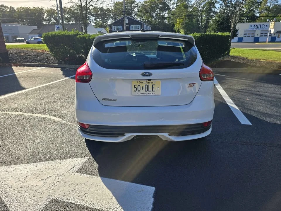 2017 Ford Focus 3rd Gen - Image 7 of 19