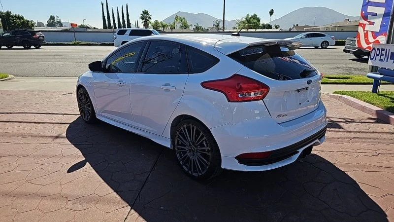 2017 Ford Focus 3rd Gen - Image 5 of 16