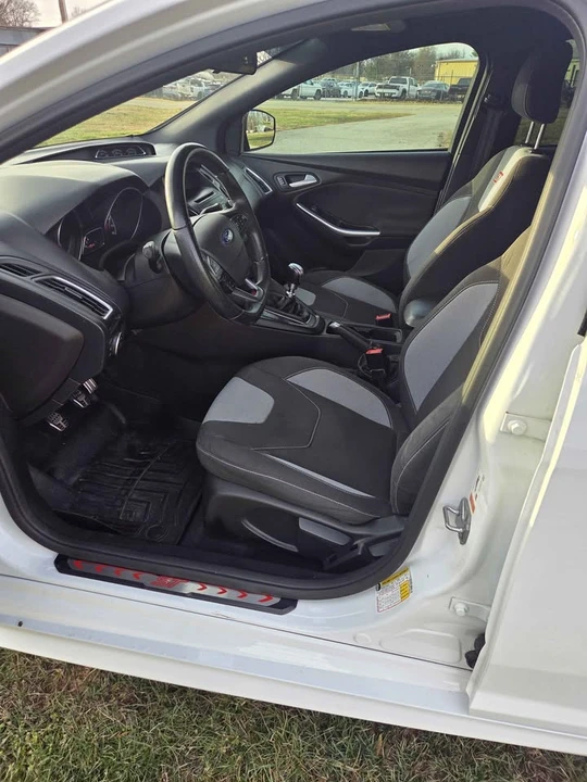 2017 Ford Focus 3rd Gen - Image 7 of 13
