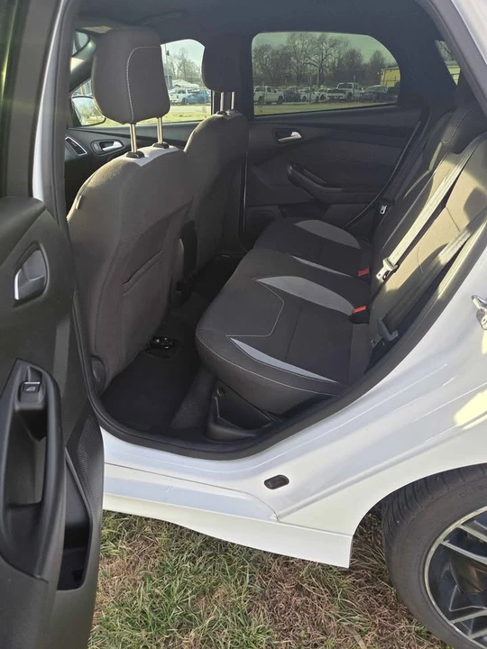2017 Ford Focus 3rd Gen - Image 9 of 13