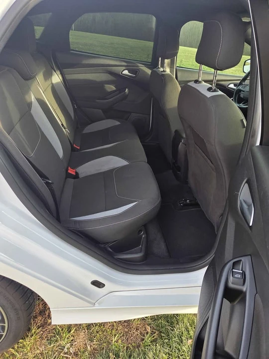2017 Ford Focus 3rd Gen - Image 10 of 13