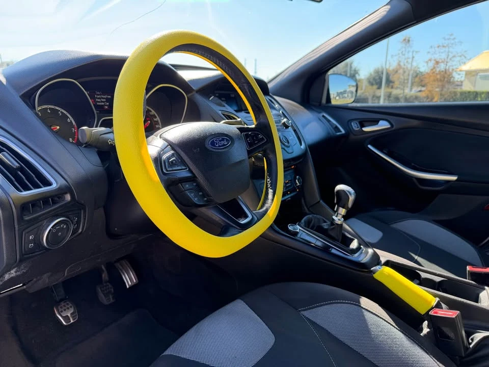 2017 Ford Focus ST 3rd Gen - Image 9 of 13