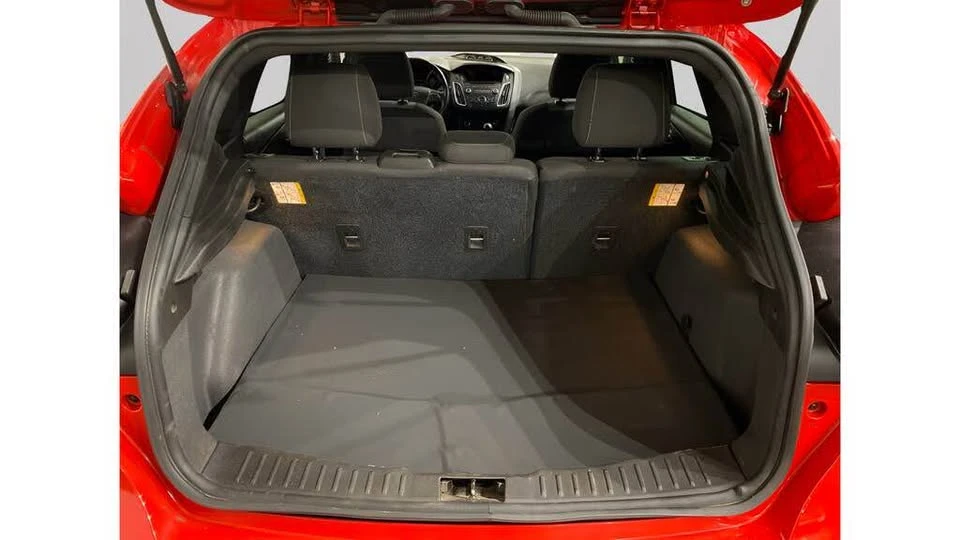 2017 Ford Focus ST 3rd Gen - Image 6 of 10