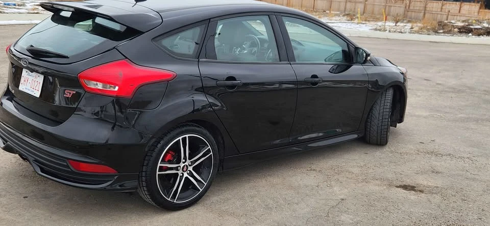 2017 Ford Focus ST 3rd Gen - Image 5 of 14