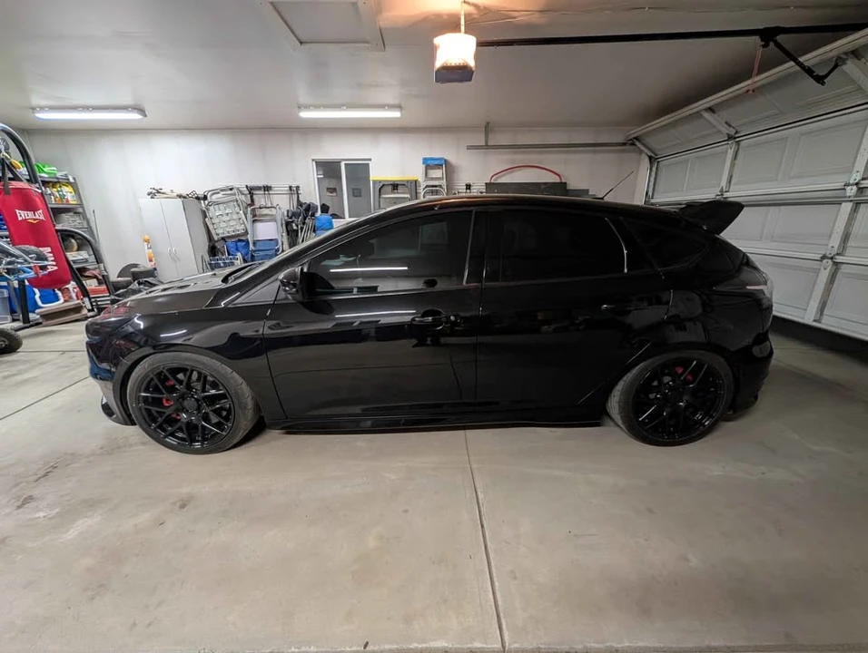 2017 Ford Focus ST 3rd Gen - Image 2 of 15