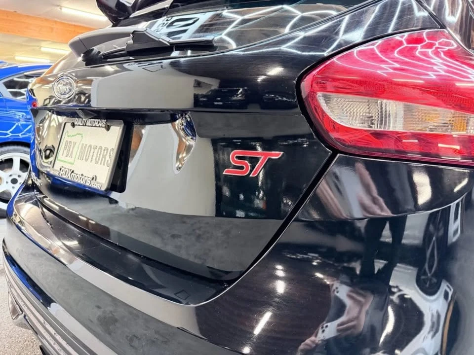 2017 Ford Focus ST 3rd Gen - Image 9 of 20