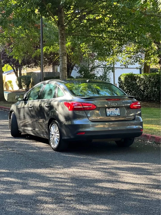 2017 Ford Focus 3rd Gen - Image 4 of 15