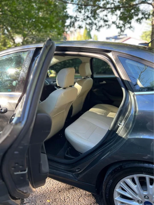 2017 Ford Focus 3rd Gen - Image 6 of 15