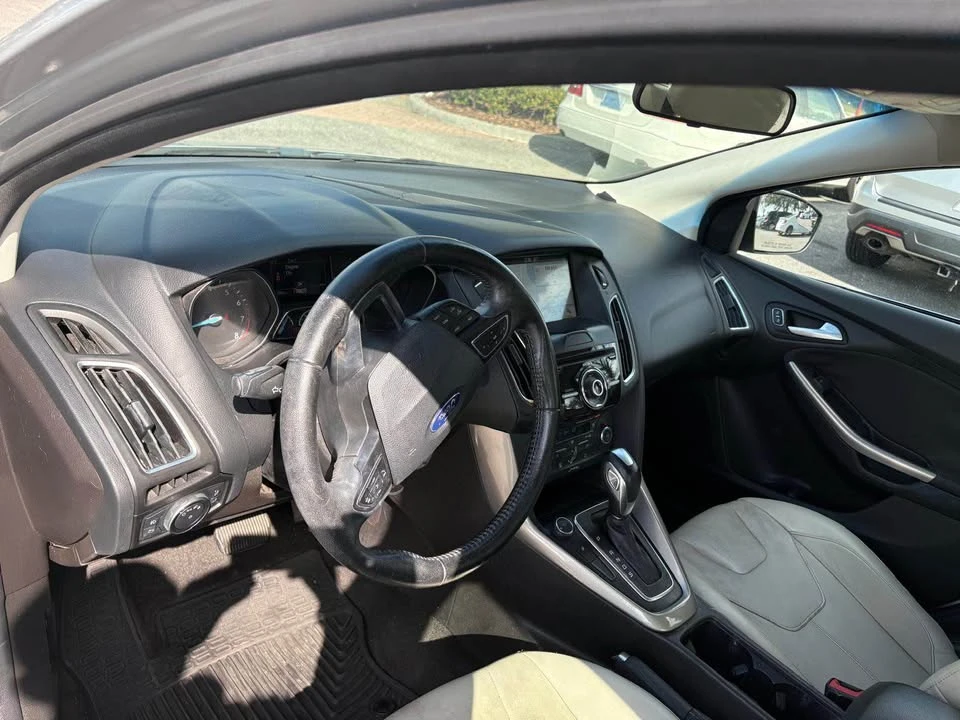 2017 Ford Focus 3rd Gen - Image 5 of 7