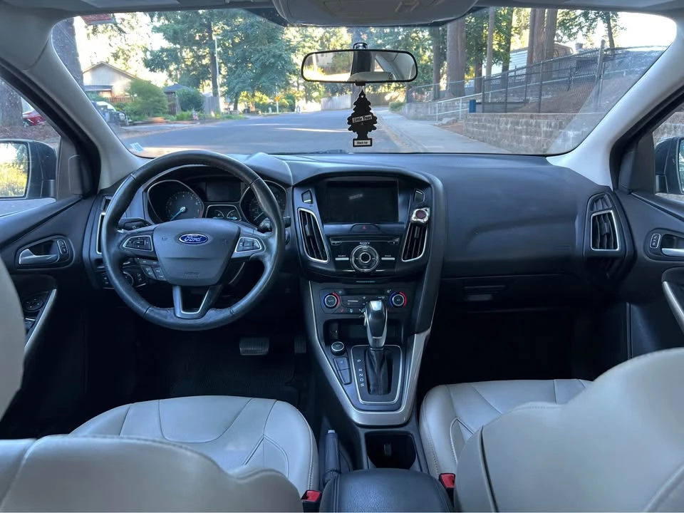 2017 Ford Focus 3rd Gen - Image 9 of 15
