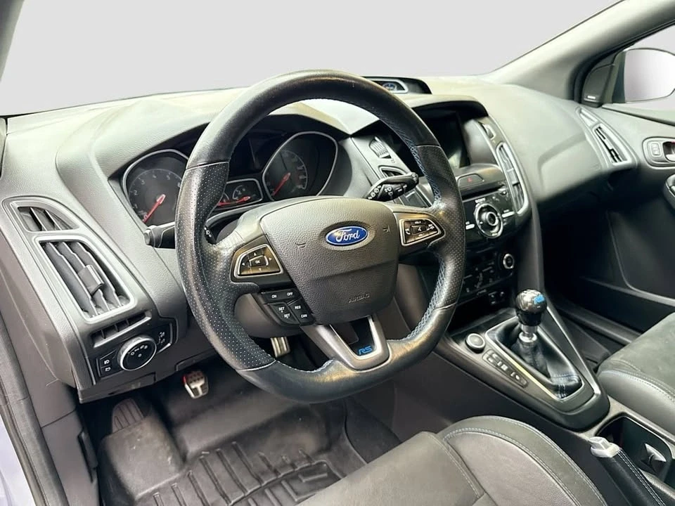 2017 Ford Focus RS 3rd Gen - Image 9 of 20