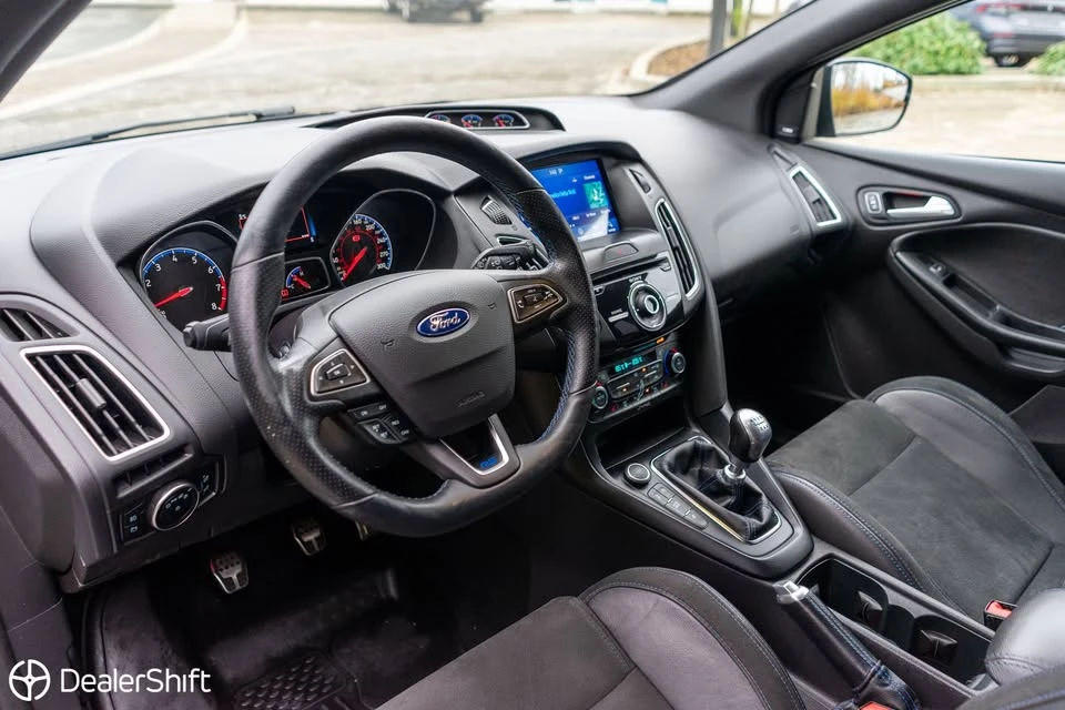 2017 Ford Focus RS 3rd Gen - Image 6 of 16