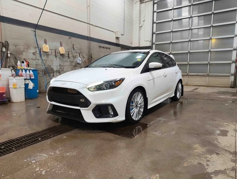 2017 Ford Focus RS 3rd Gen - Image 2 of 7