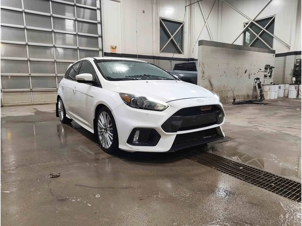 2017 Ford Focus RS 3rd Gen - Image 2 of 5
