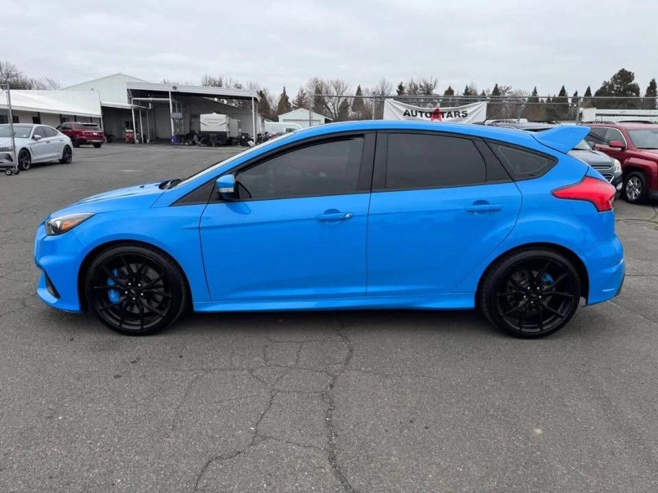 2017 Ford Focus RS 3rd Gen - Image 2 of 15