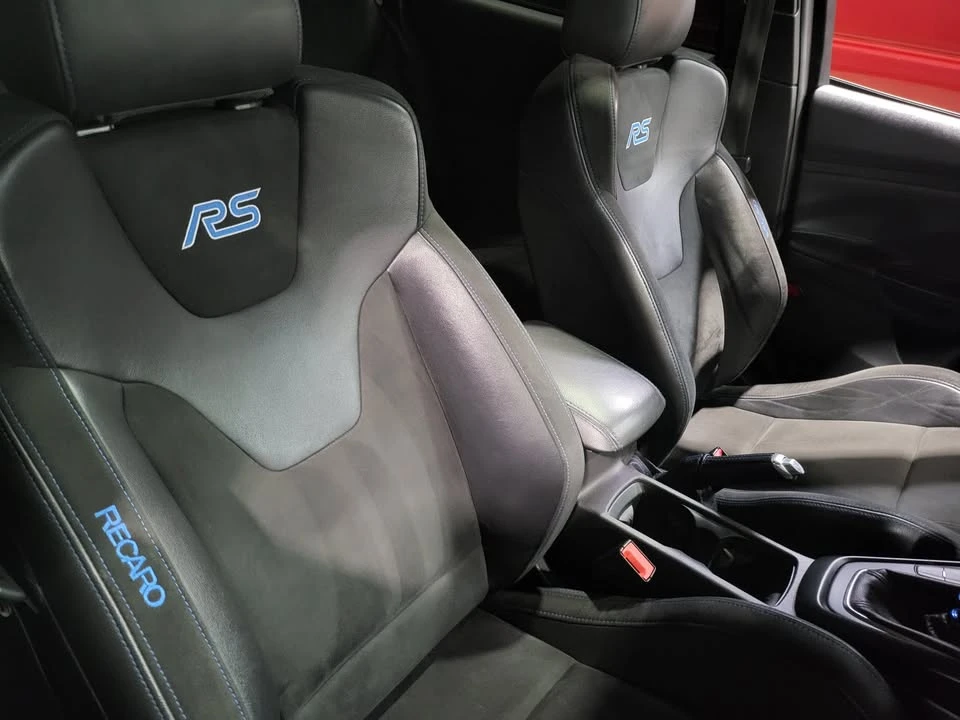 2017 Ford Focus RS 3rd Gen - Image 5 of 11