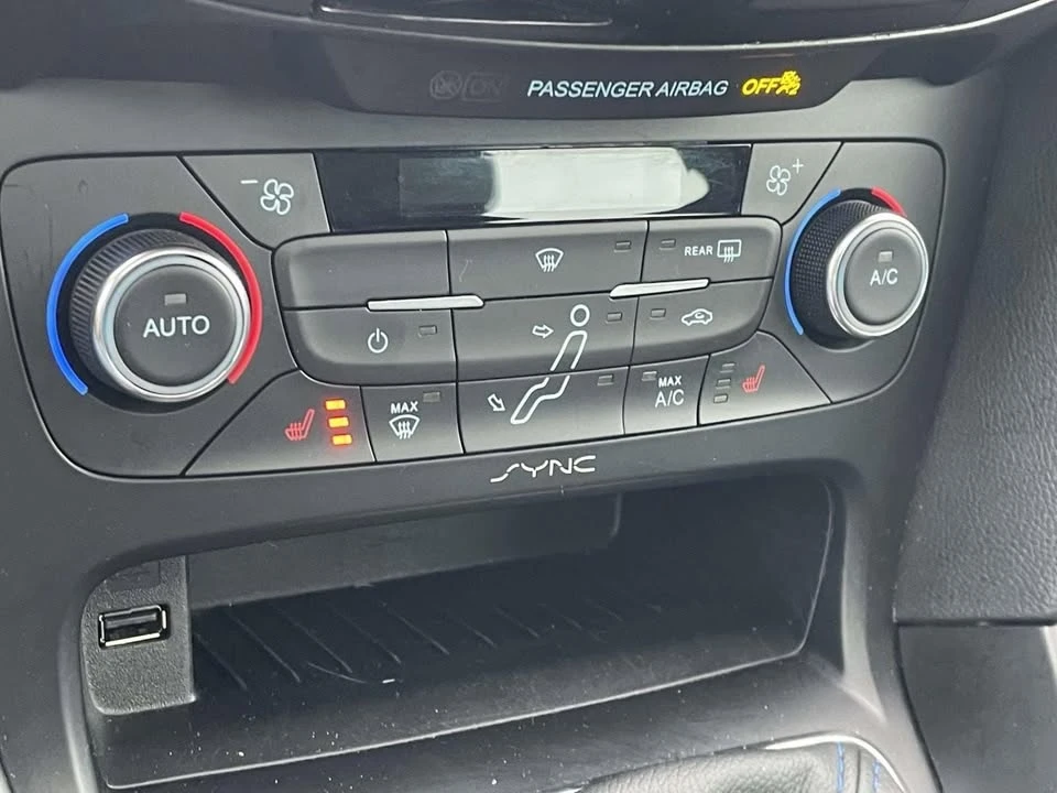 2017 Ford Focus RS 3rd Gen - Image 6 of 16