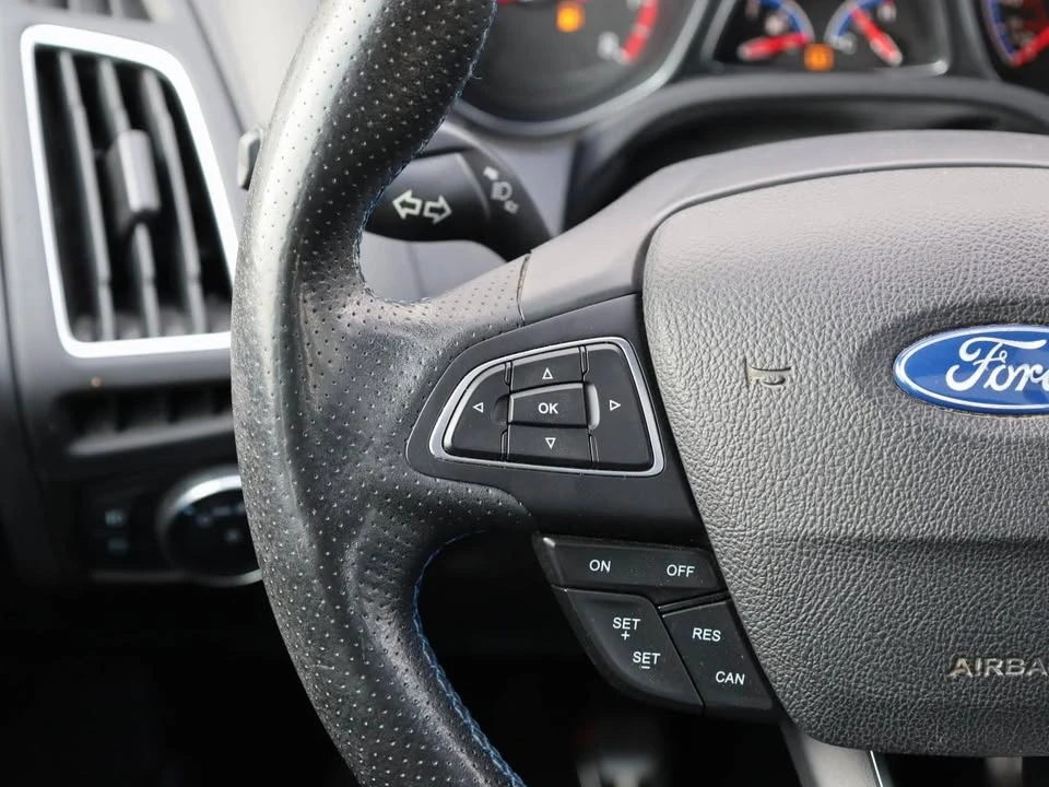 2017 Ford Focus RS 3rd Gen - Image 13 of 20