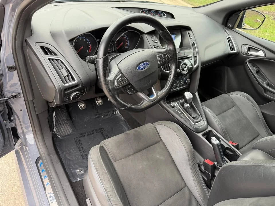 2017 Ford Focus RS 3rd Gen - Image 11 of 12