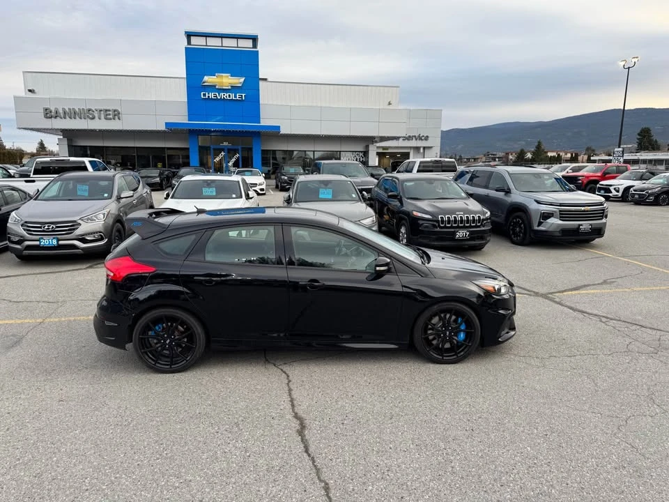 2017 Ford Focus RS 3rd Gen - Image 2 of 14