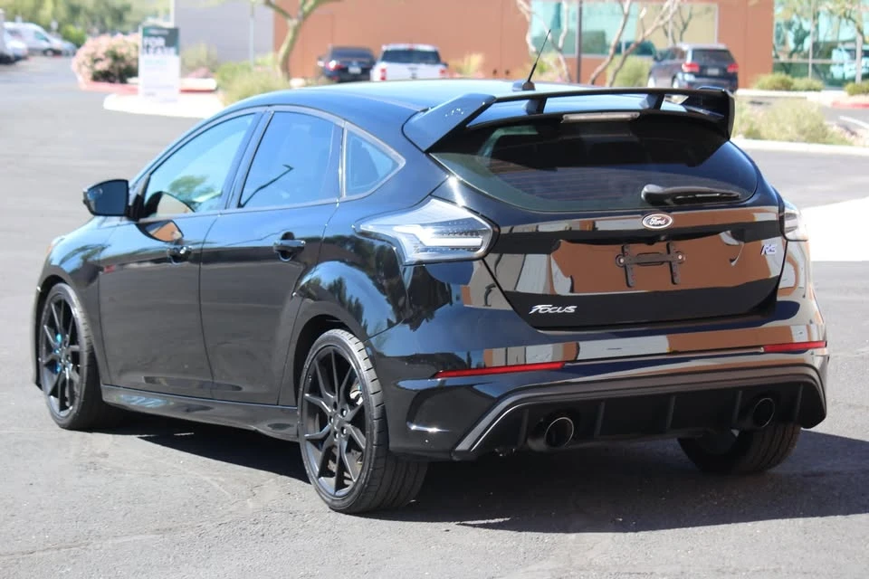 2017 Ford Focus RS 3rd Gen - Image 2 of 20
