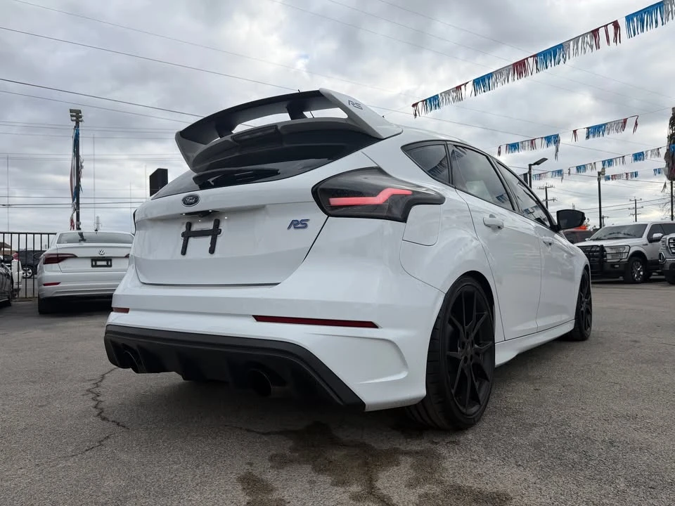2017 Ford Focus RS 3rd Gen - Image 4 of 16