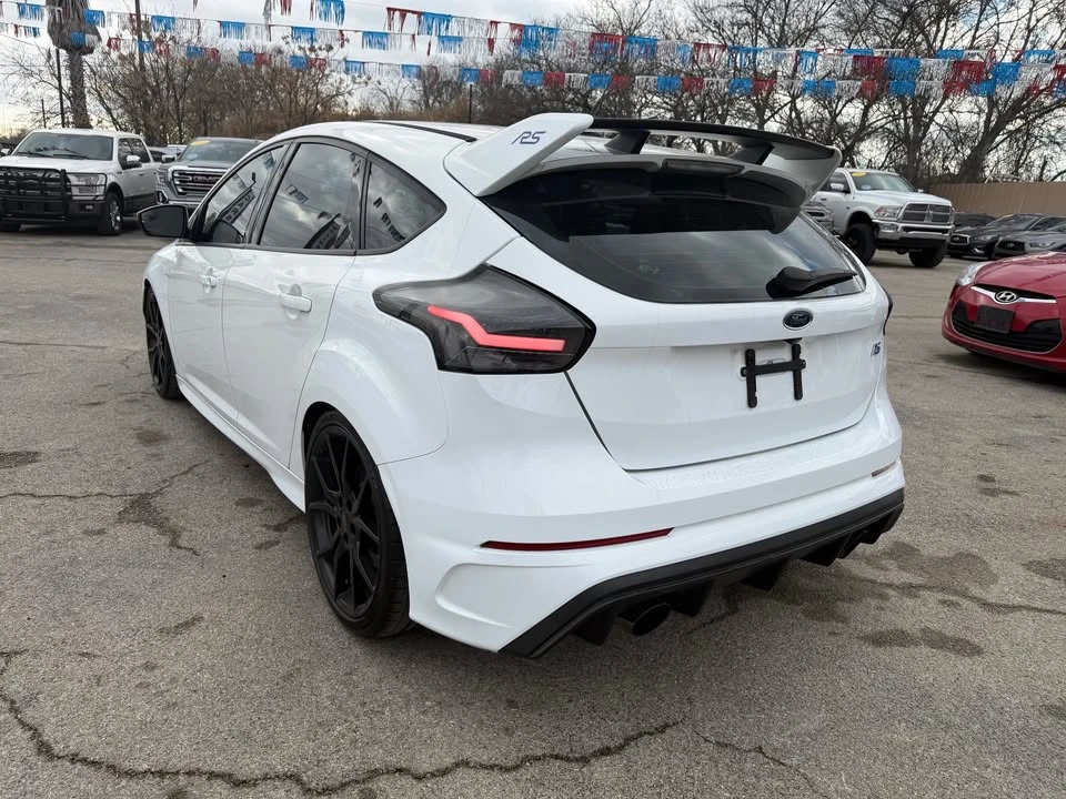 2017 Ford Focus RS 3rd Gen - Image 3 of 16