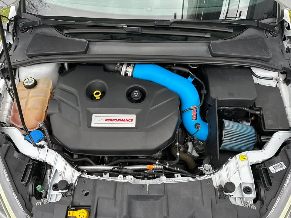 2017 Ford Focus RS 3rd Gen - Image 8 of 15