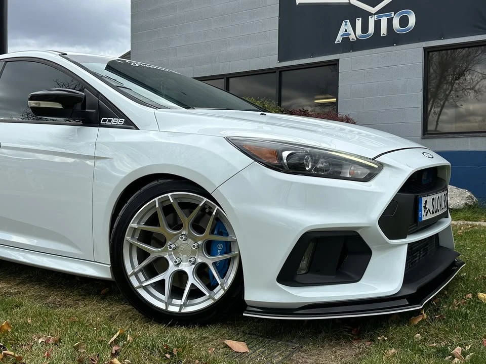 2017 Ford Focus RS 3rd Gen - Image 2 of 15