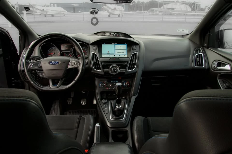 2017 Ford Focus RS 3rd Gen - Image 11 of 20