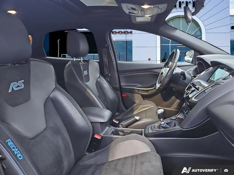 2017 Ford Focus RS 3rd Gen - Image 16 of 19