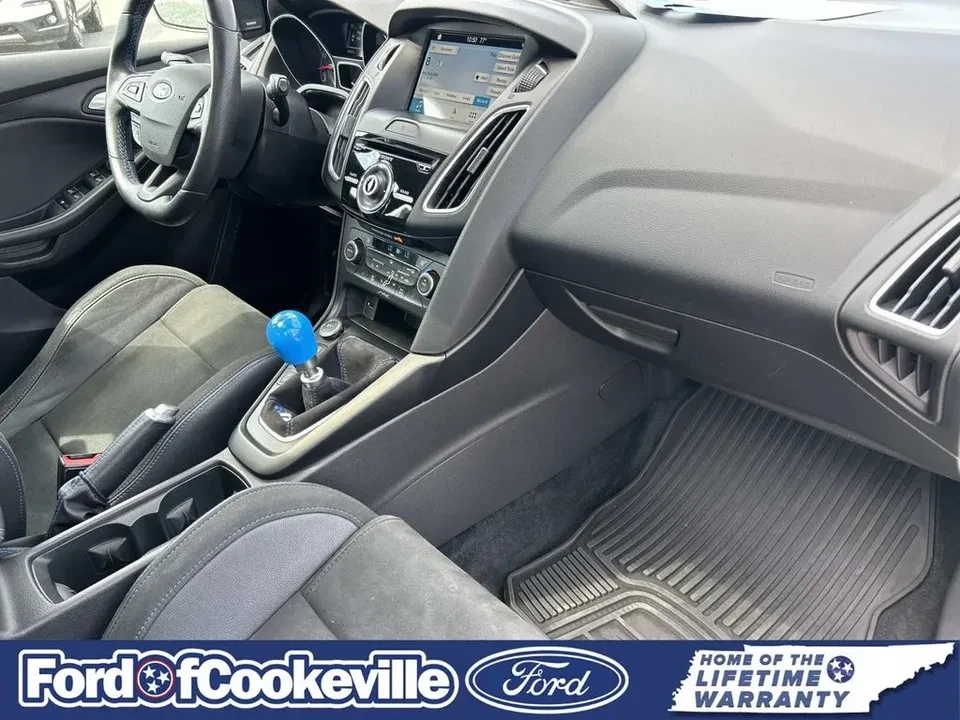 2017 Ford Focus RS 3rd Gen - Image 19 of 20