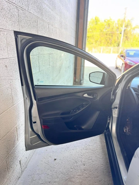 2017 Ford Focus 3rd Gen - Image 5 of 12
