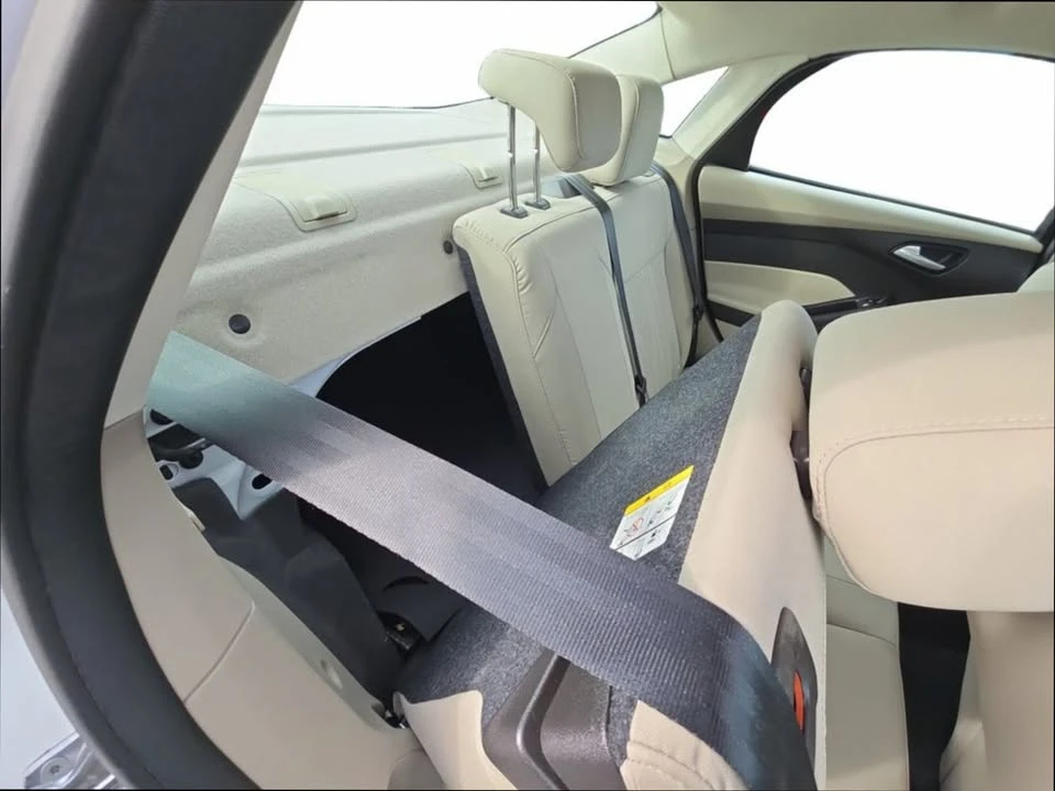 2017 Ford Focus 3rd Gen - Image 16 of 16