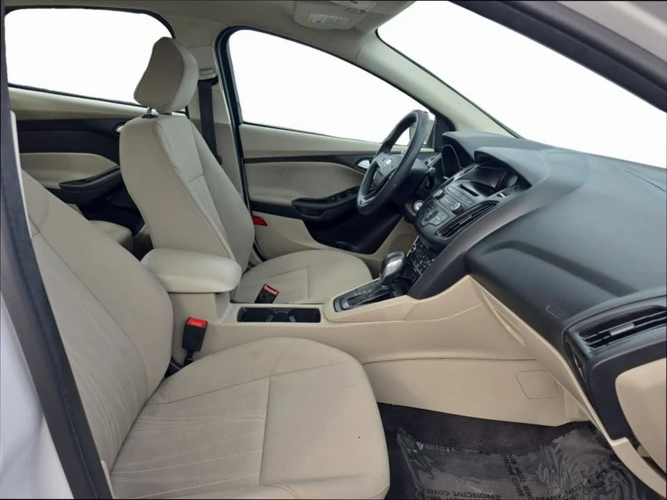 2017 Ford Focus 3rd Gen - Image 15 of 16