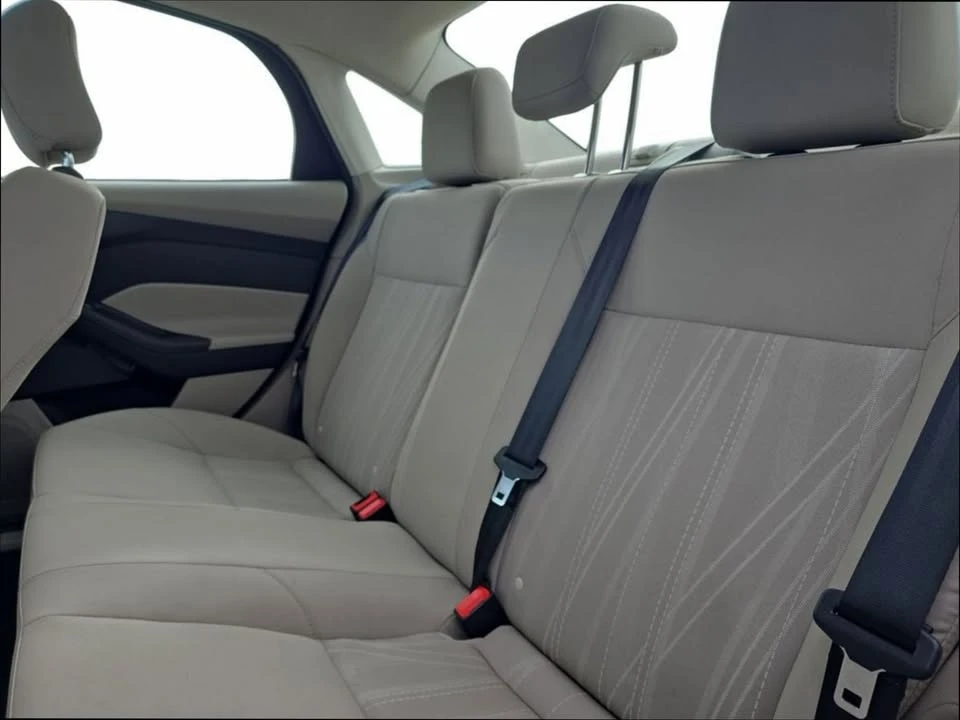 2017 Ford Focus 3rd Gen - Image 13 of 16
