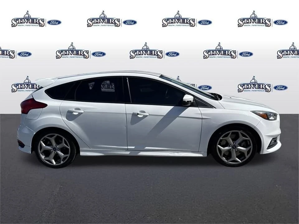 2017 Ford Focus 3rd Gen - Image 3 of 19