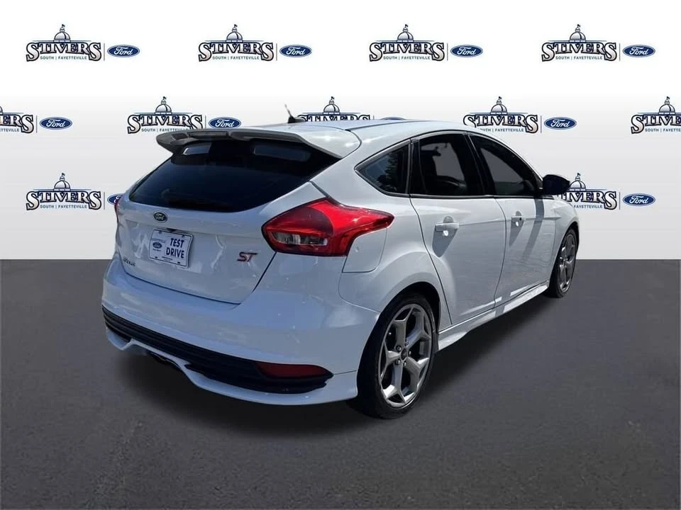 2017 Ford Focus 3rd Gen - Image 4 of 19