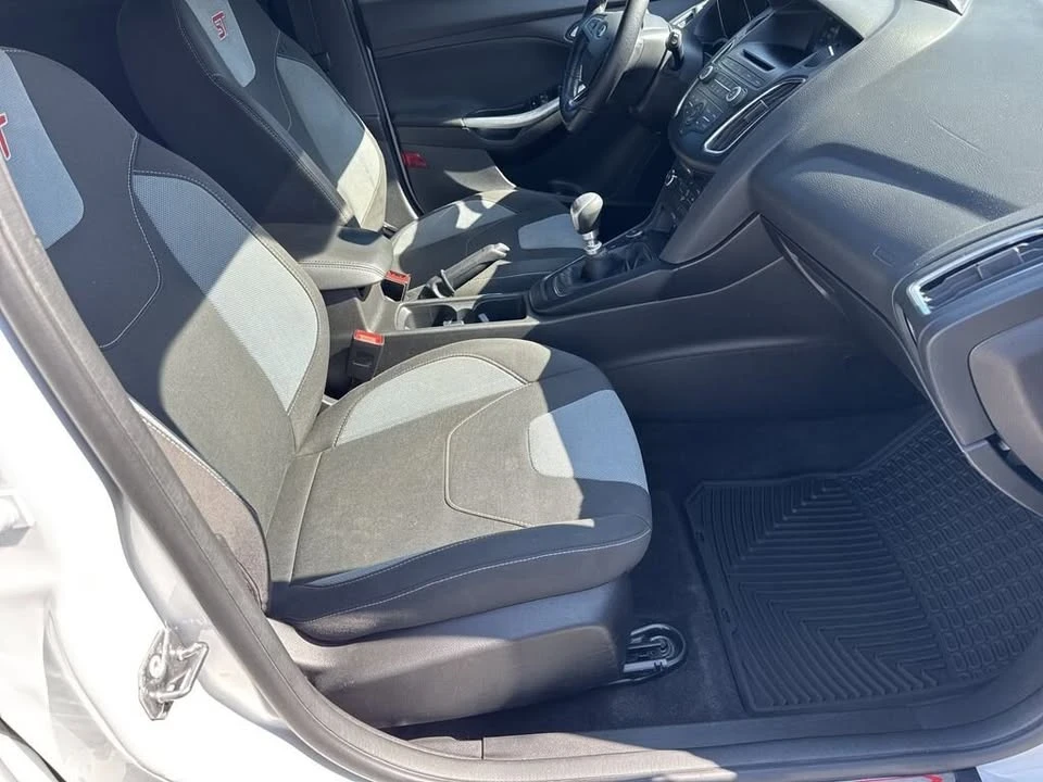 2017 Ford Focus 3rd Gen - Image 12 of 19
