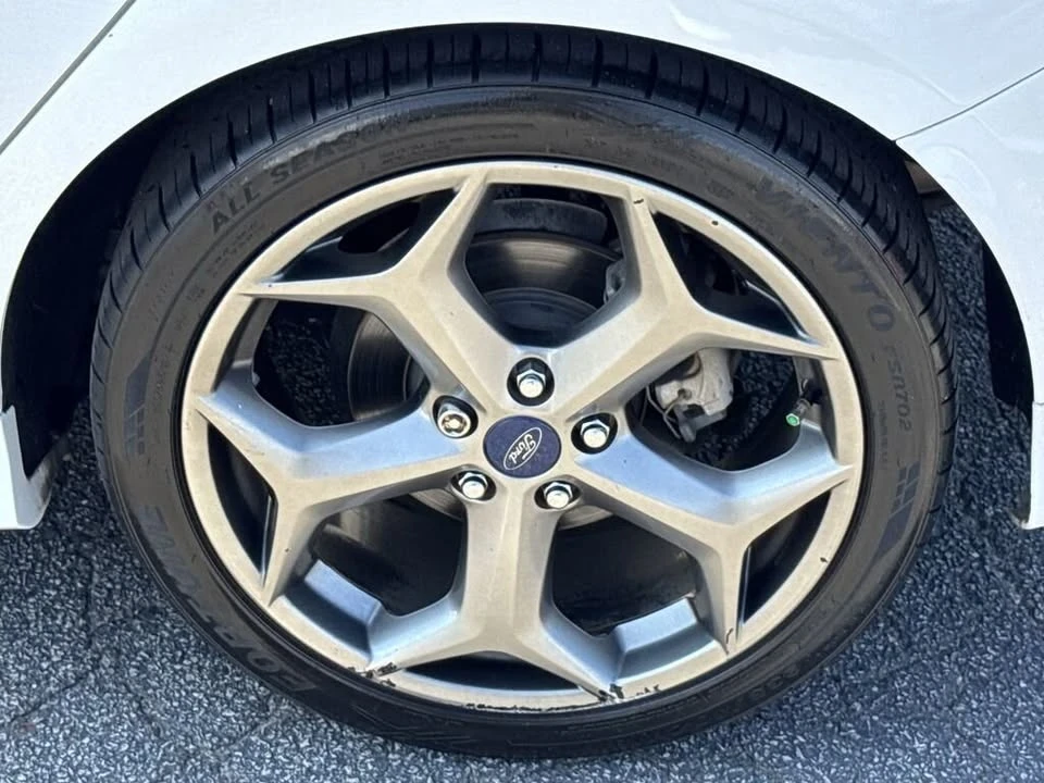 2017 Ford Focus 3rd Gen - Image 18 of 19
