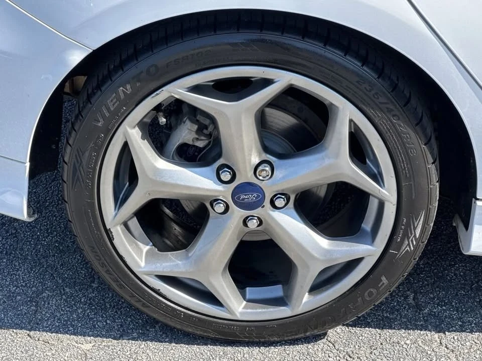 2017 Ford Focus 3rd Gen - Image 16 of 19