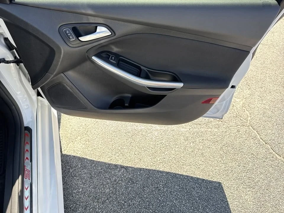 2017 Ford Focus 3rd Gen - Image 13 of 19