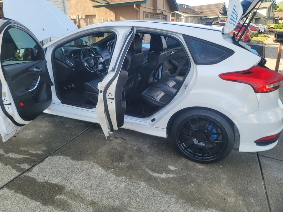 2017 Ford Focus ST 3rd Gen - Image 15 of 20
