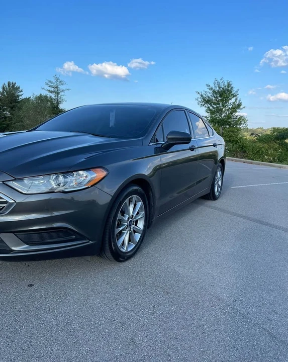 2017 Ford Fusion 2nd Gen - Image 6 of 10