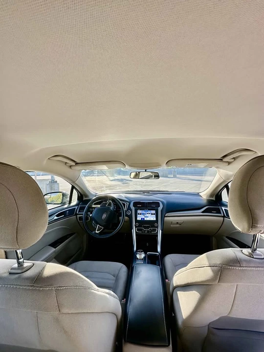 2017 Ford Fusion 2nd Gen - Image 8 of 15