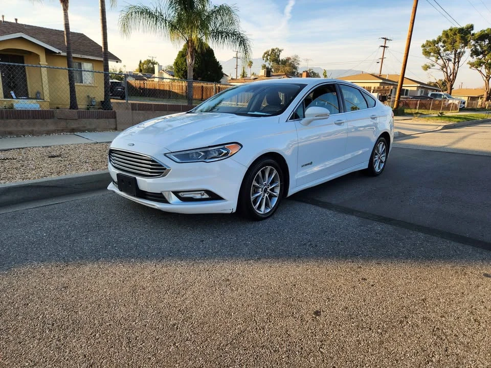 2017 Ford Fusion 2nd Gen - Image 2 of 5