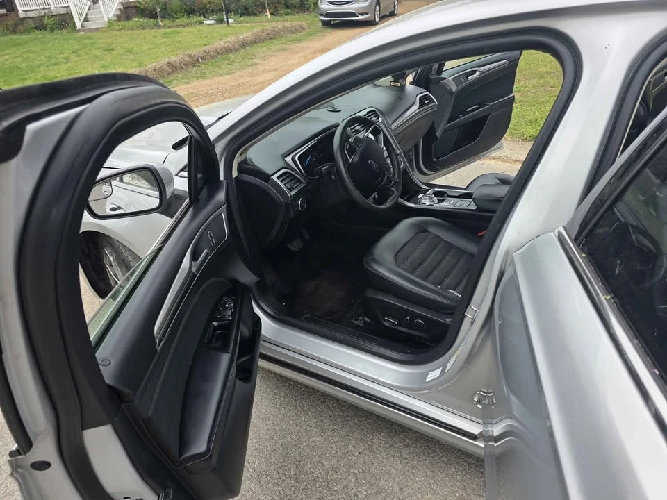 2017 Ford Fusion 2nd Gen - Image 17 of 18