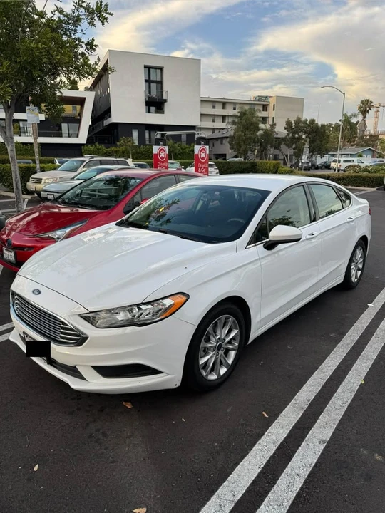 2017 Ford Fusion 2nd Gen - Image 5 of 6