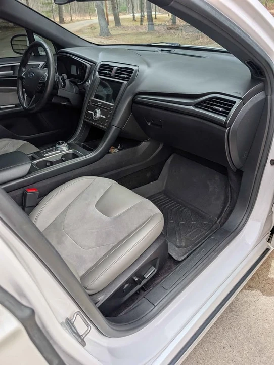 2017 Ford Fusion 2nd Gen - Image 6 of 13