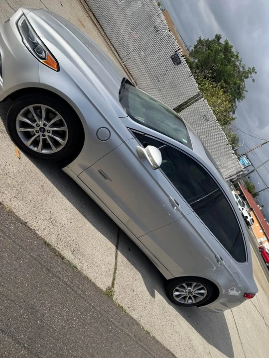2017 Ford Fusion 2nd Gen - Image 4 of 13